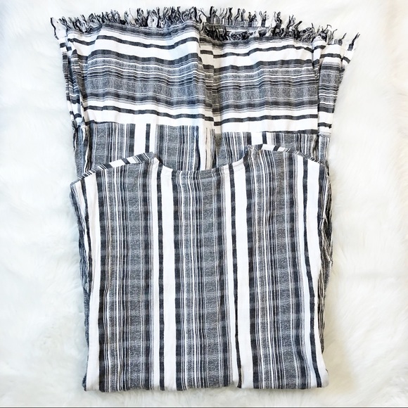 Tommy Bahama black/white striped v-neck dress XS - Picture 2 of 8